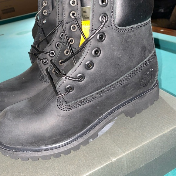 🌳Timb’s🌳 - Picture 2 of 3